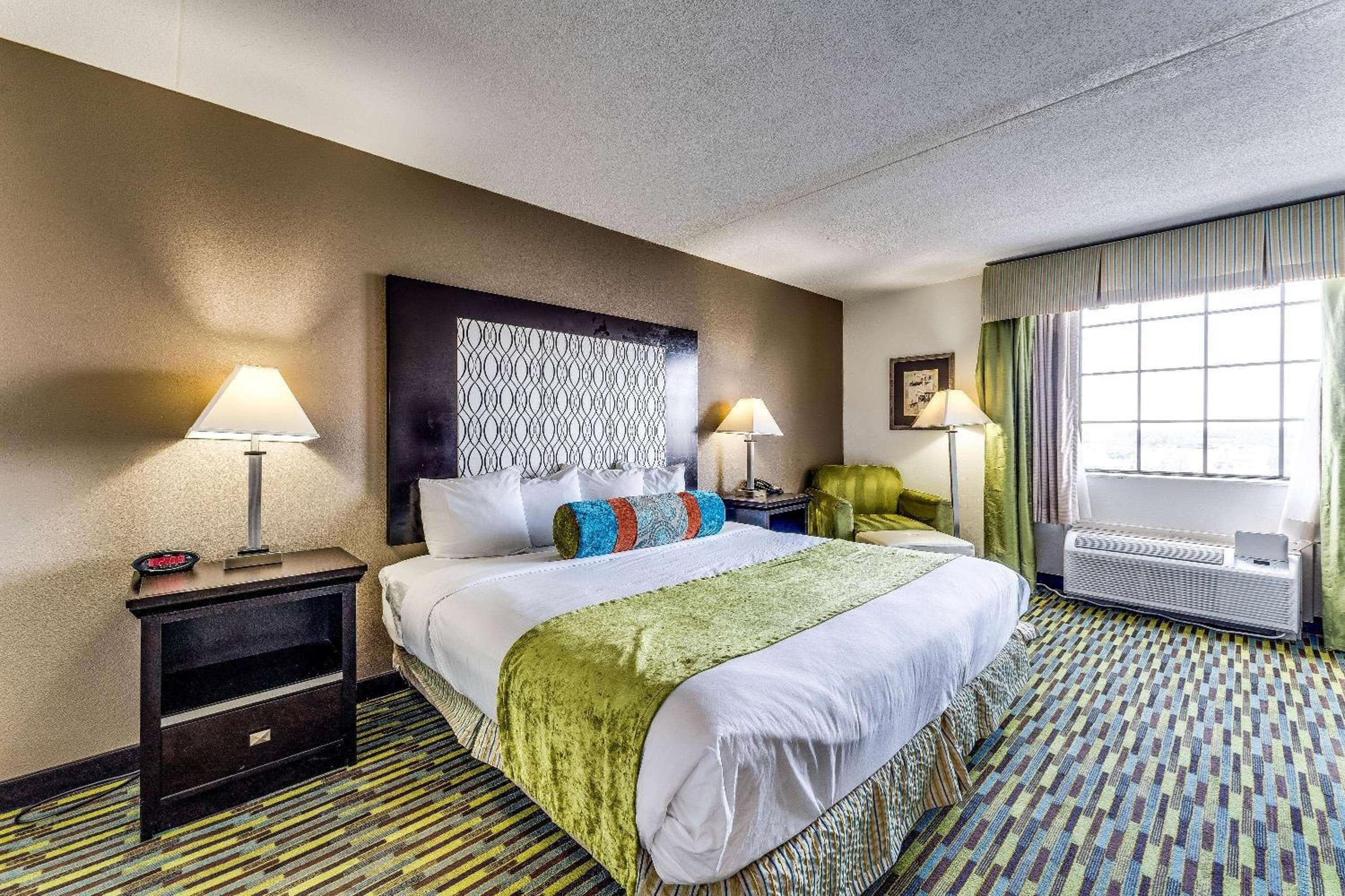 Wyndham Garden Wichita Downtown
