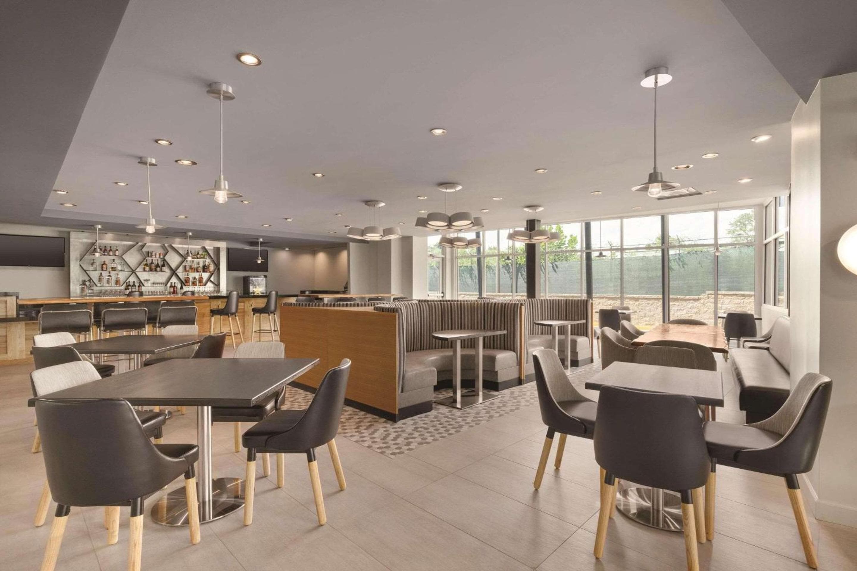 Radisson Hotel Atlanta Airport