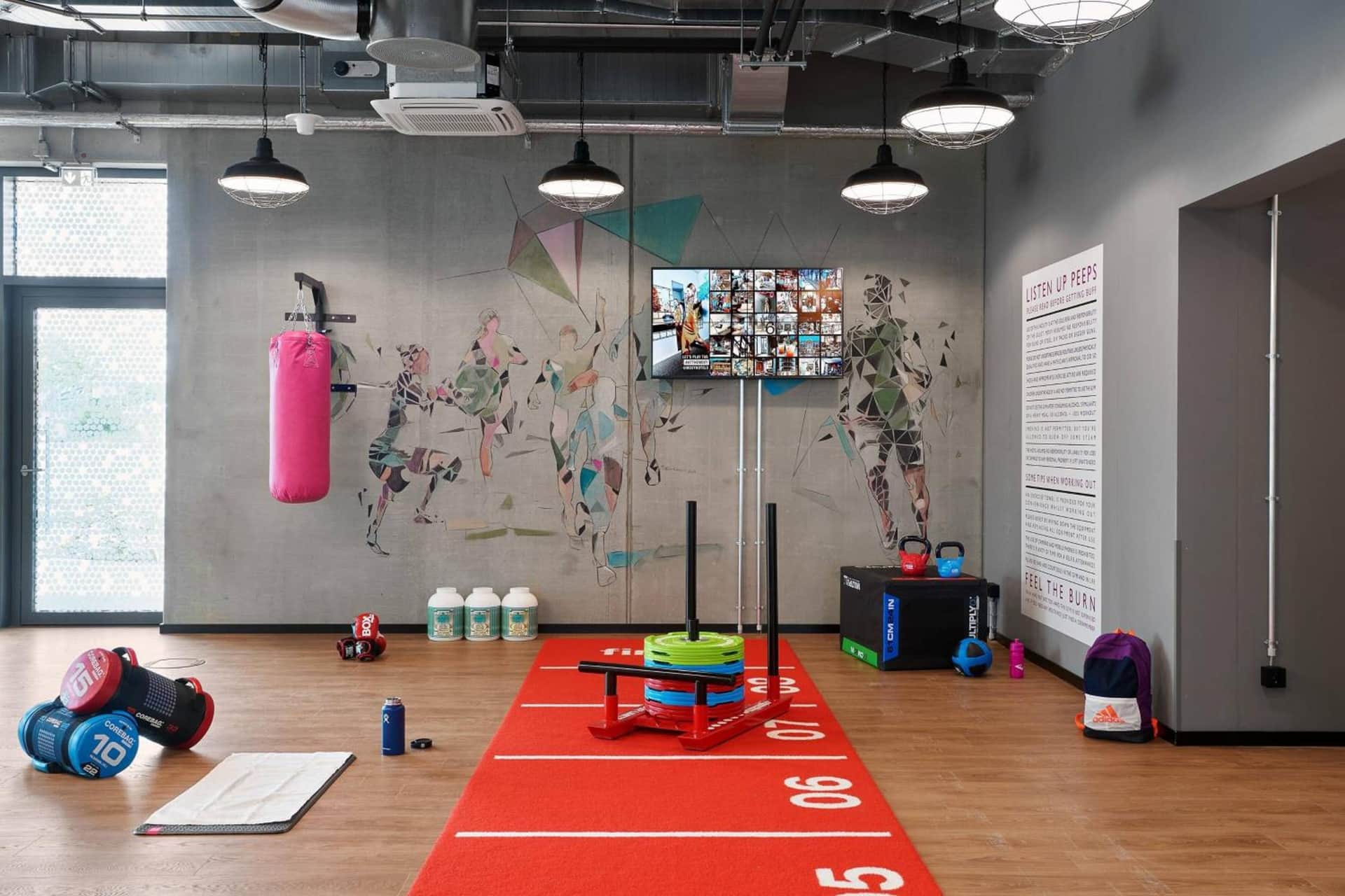 Moxy Cologne Bonn Airport