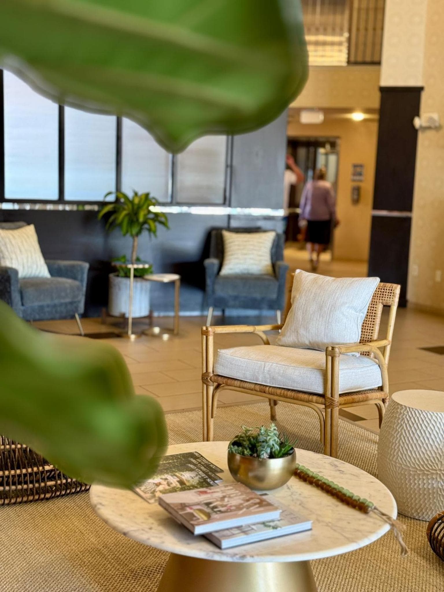 Holiday Inn Express & Suites - Naples Downtown - 5th Avenue