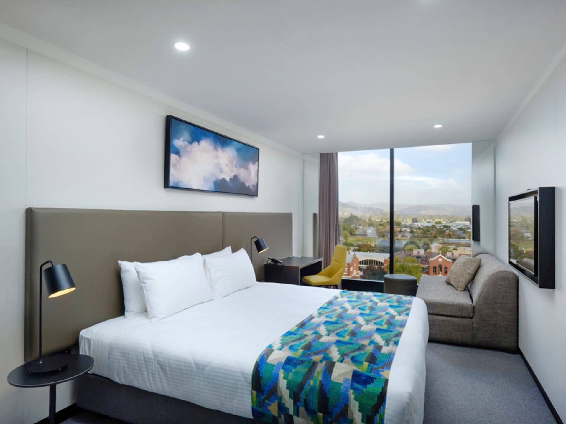 Mantra Albury
