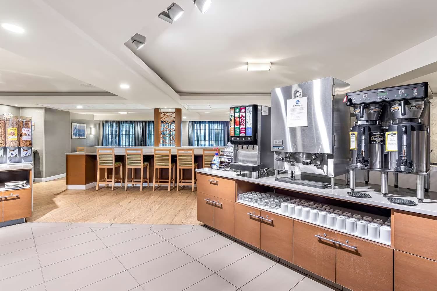 Best Western West Towne Suites