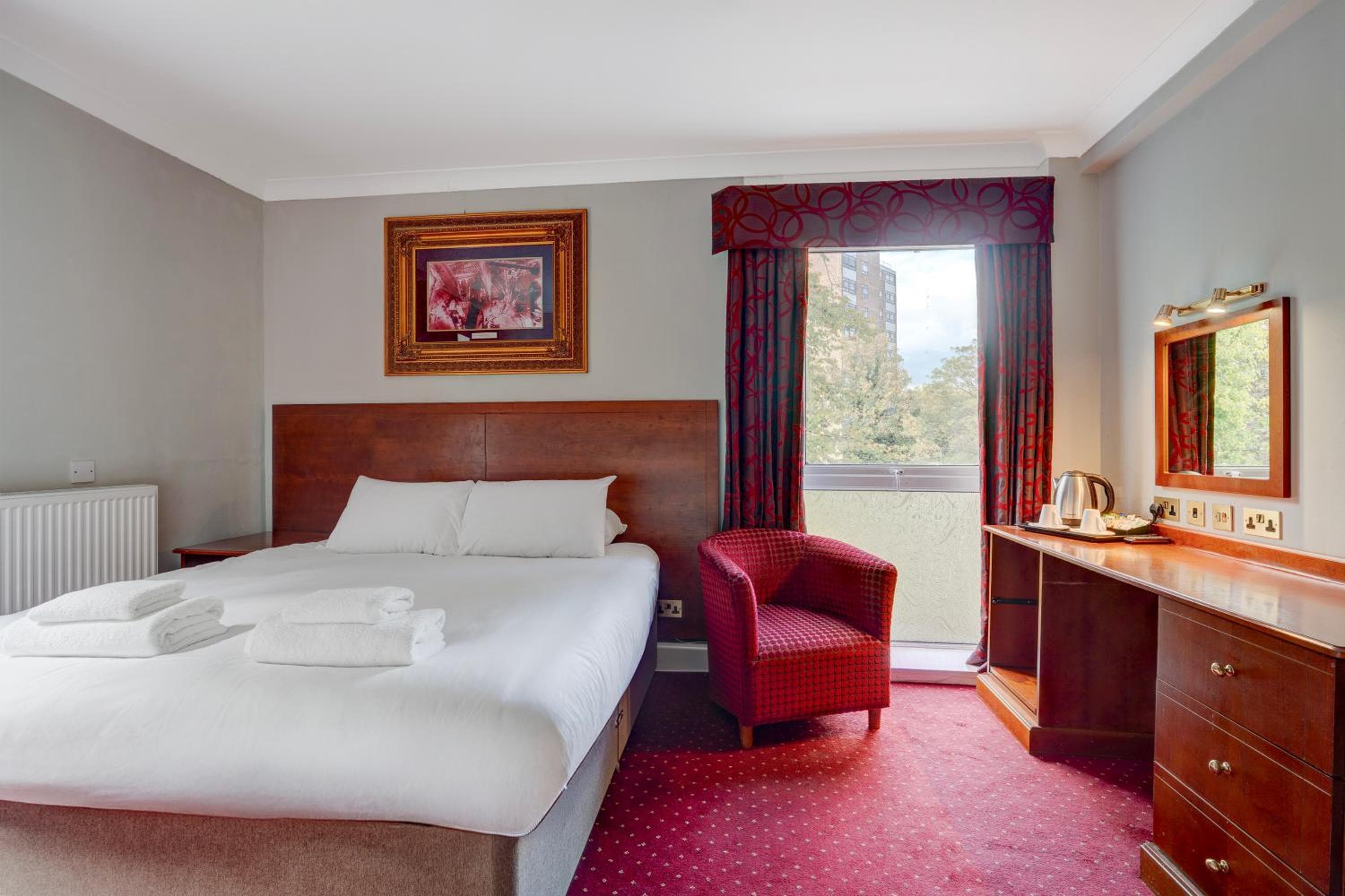 Liverpool Aigburth Sefton Park Hotel By Belvilla