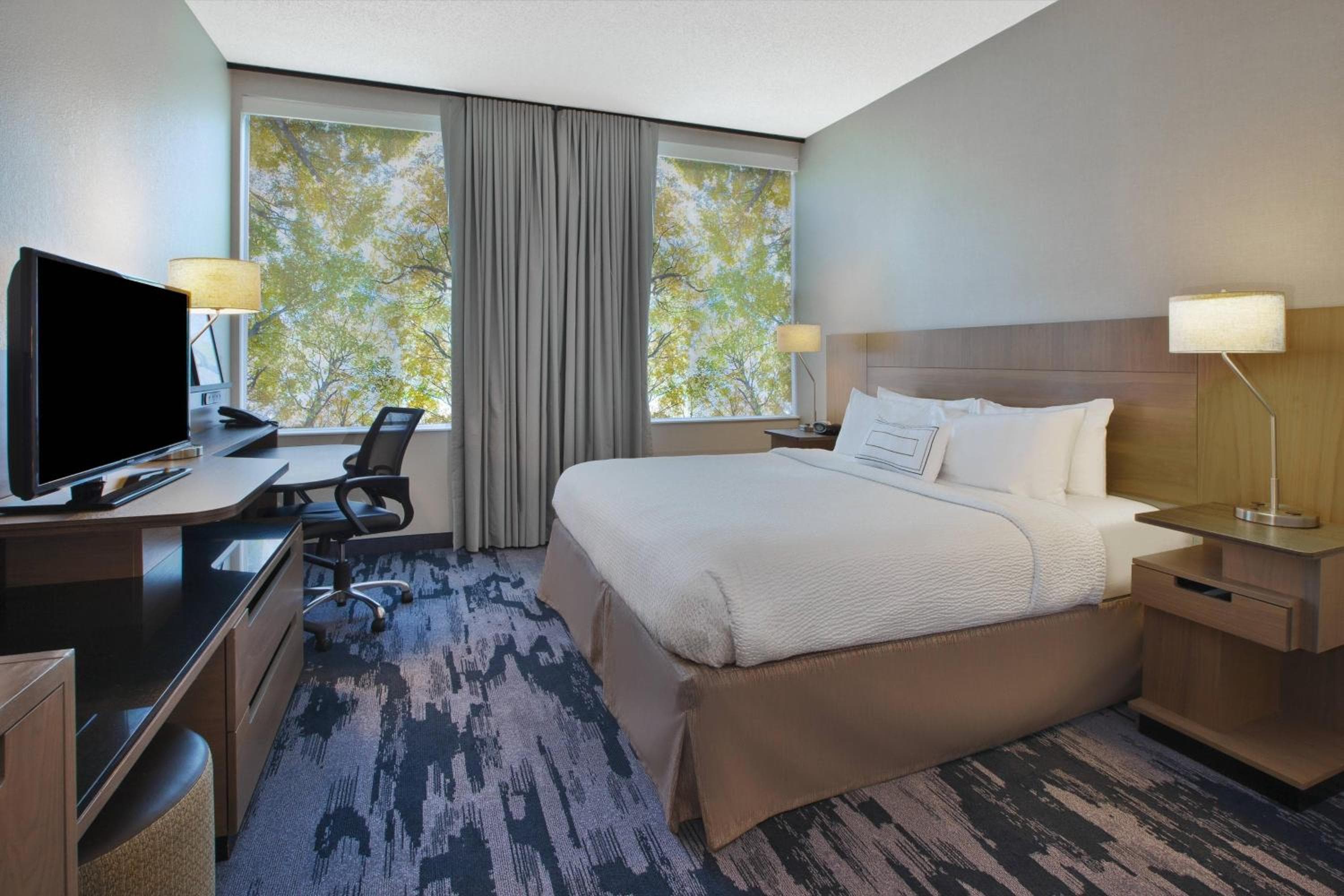 Fairfield Inn & Suites Milwaukee Downtown