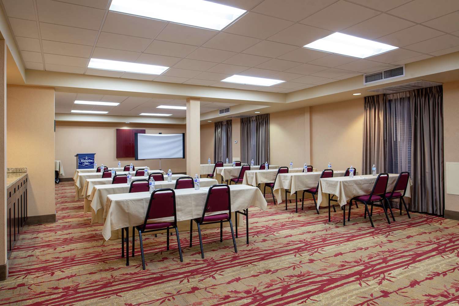 Hampton Inn Albuquerque - University/Midtown