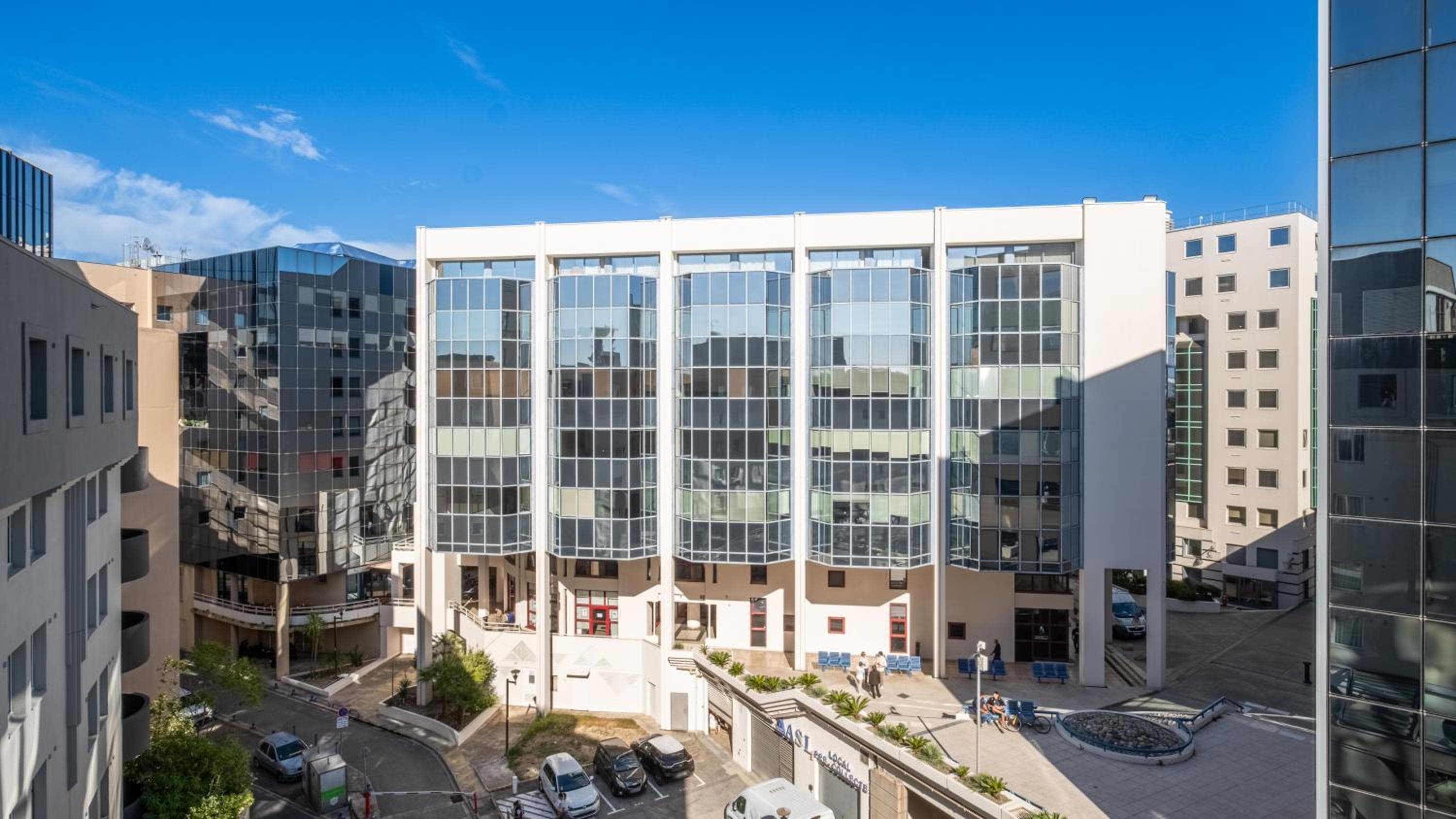 CAMPANILE PRIME NICE AEROPORT