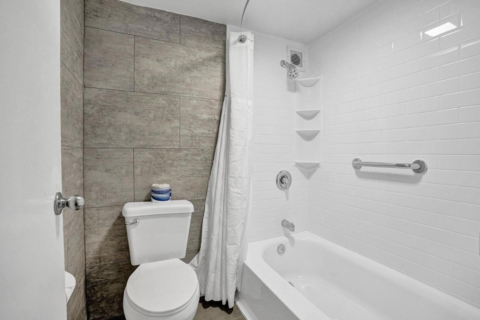 The Harrison Hotel Downtown Hollywood FL, an Ascend Collection Hotel