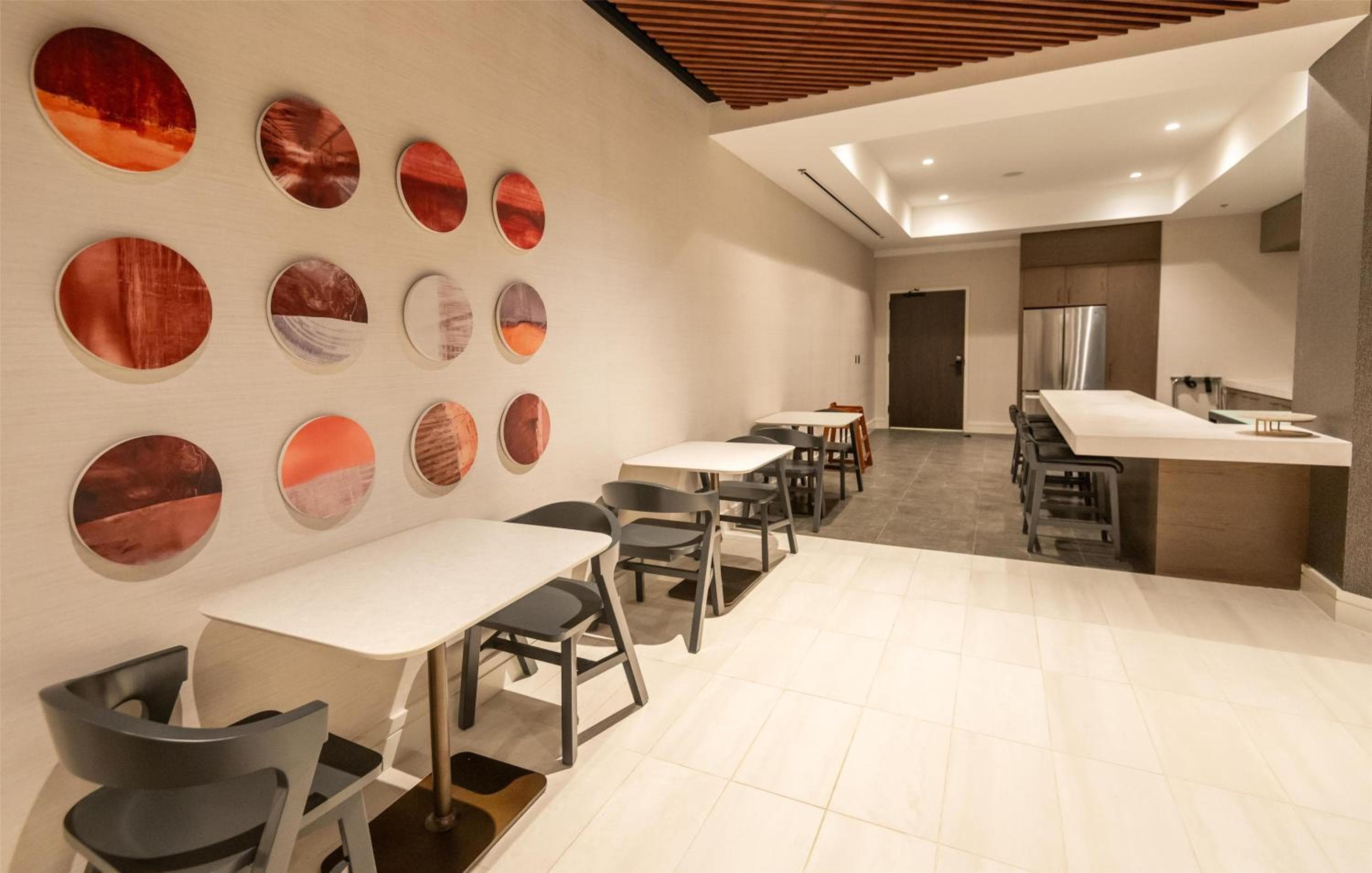 Hilton Arlington National Landing