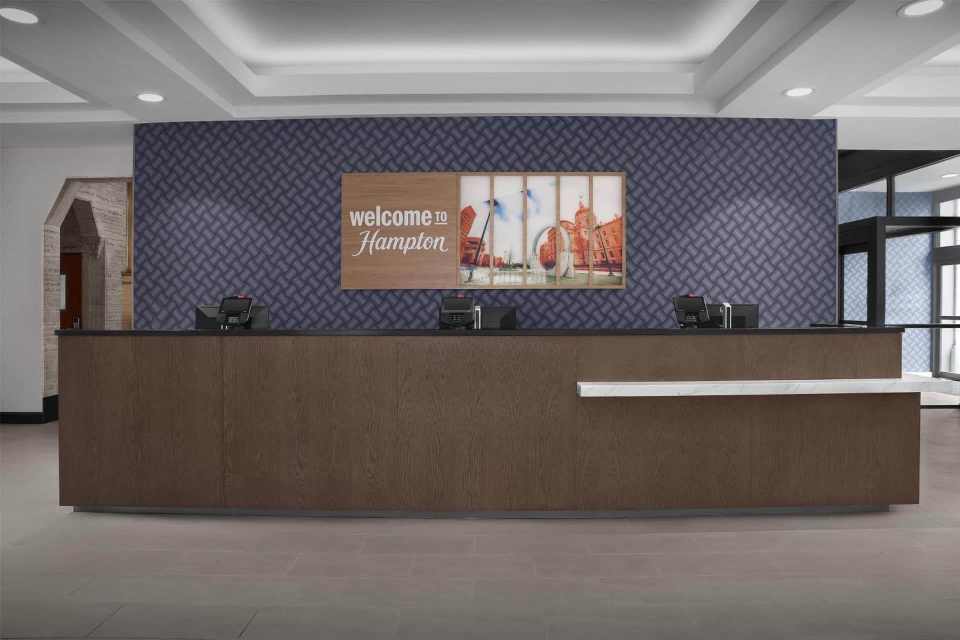 Hampton Inn Indianapolis Downtown Across from Circle Center