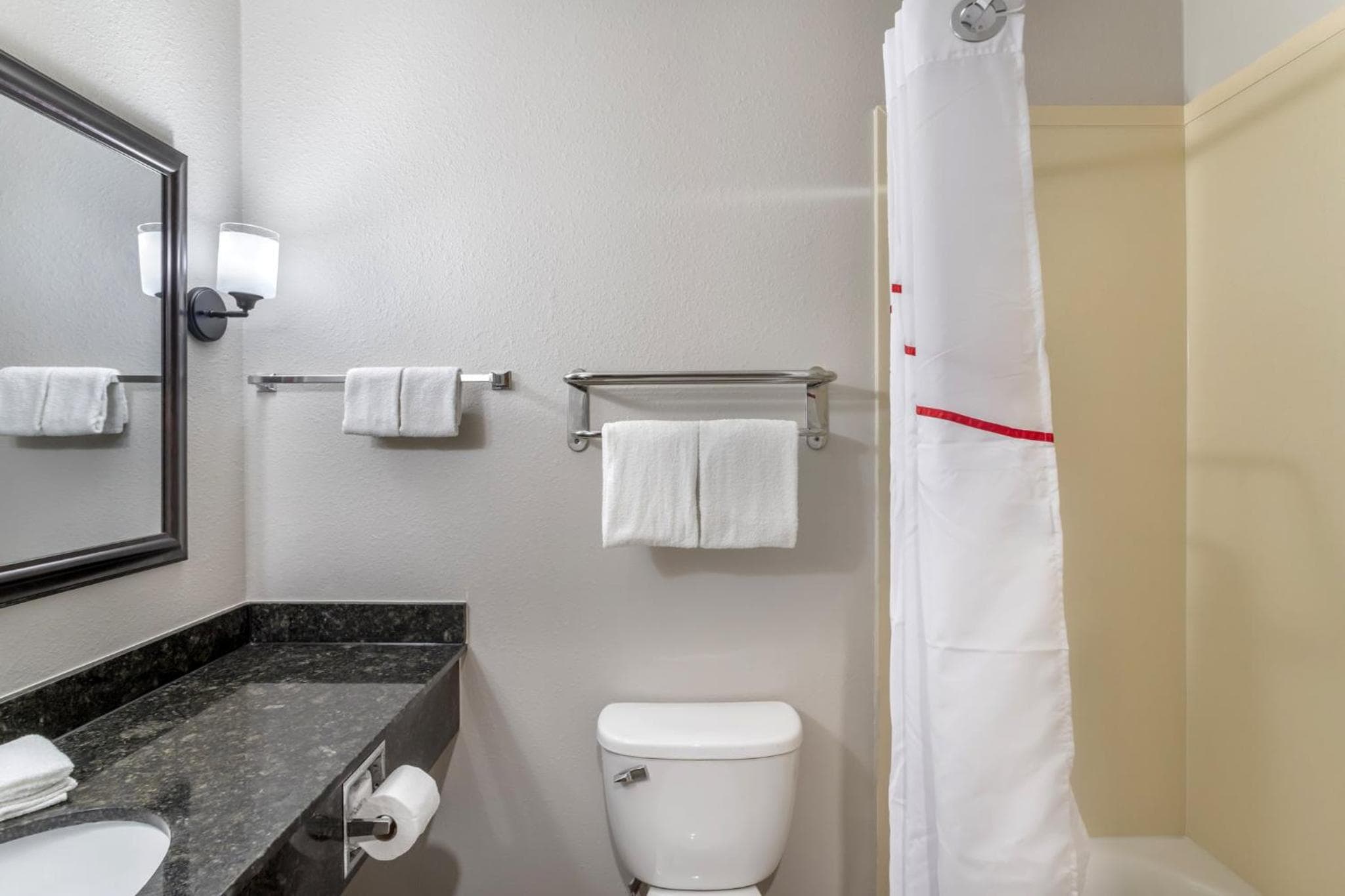 Red Roof Inn La Porte