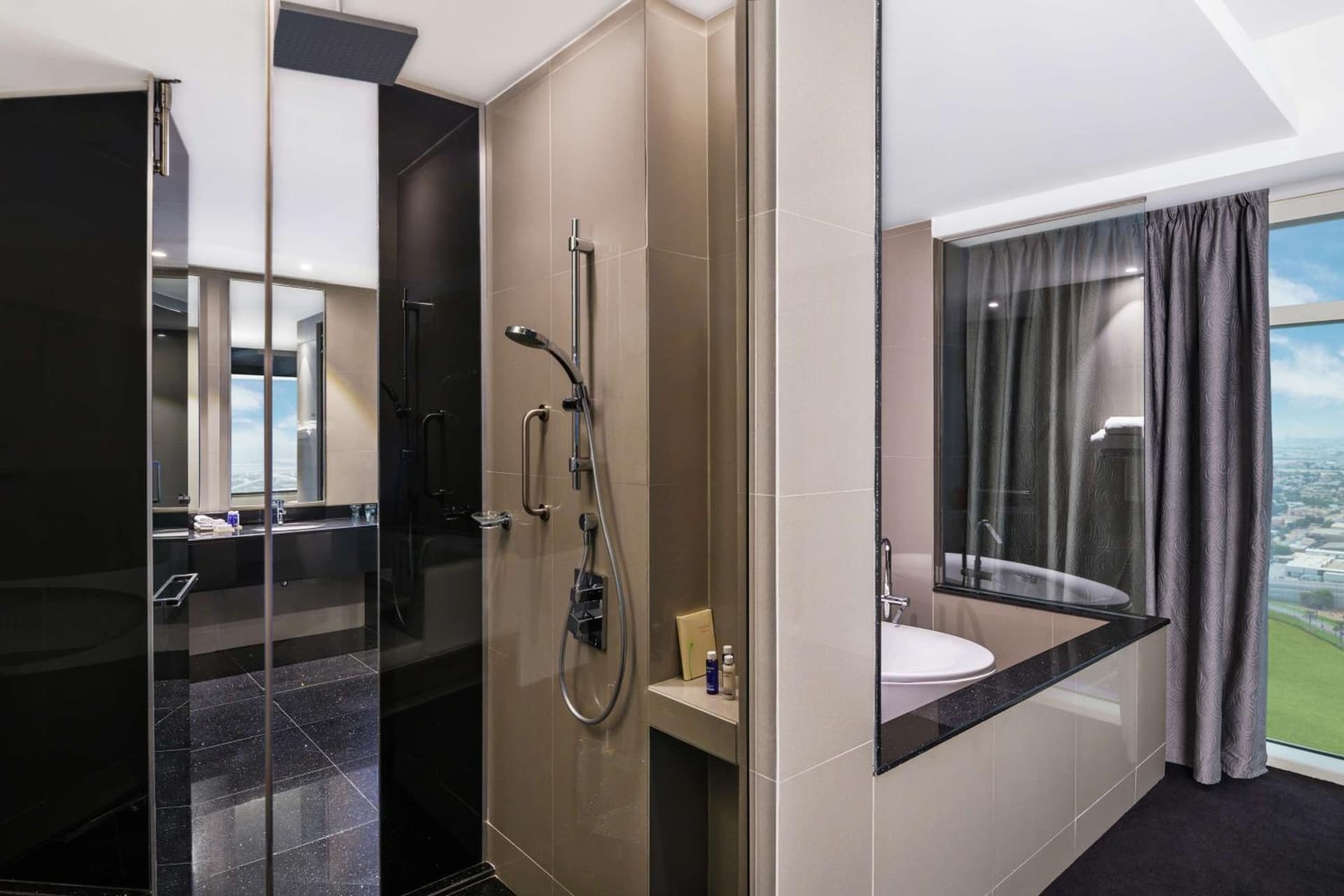 V Hotel Dubai, Curio Collection by Hilton
