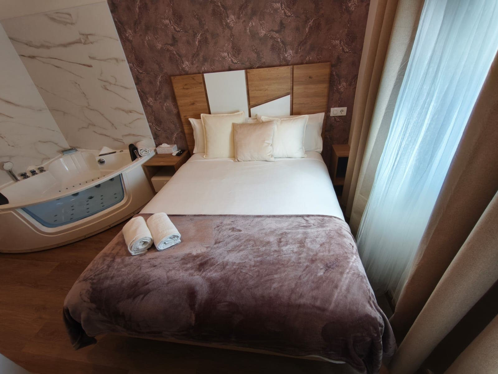 Paradise Suites Madrid