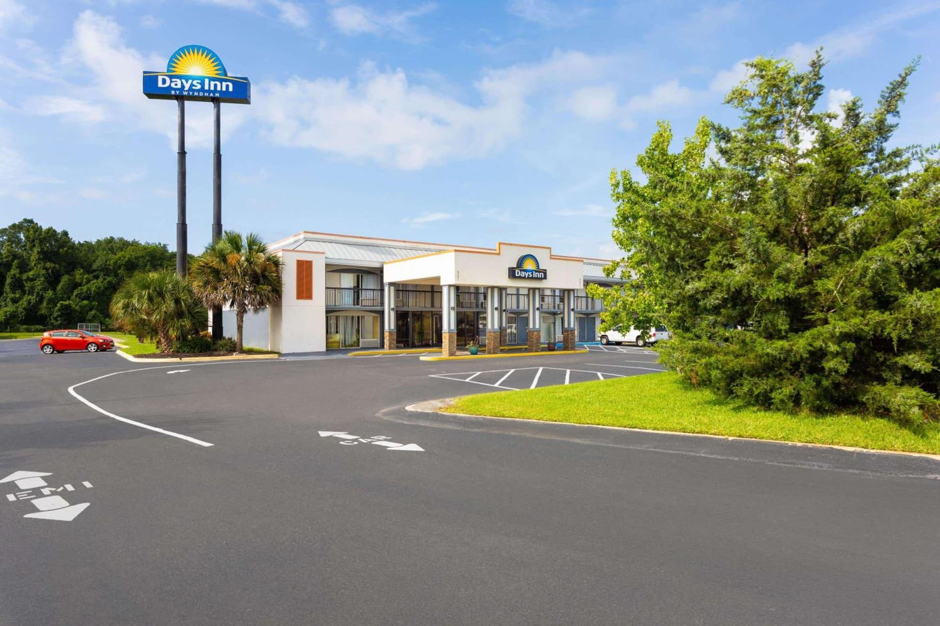 Days Inn by Wyndham Wildwood I-75