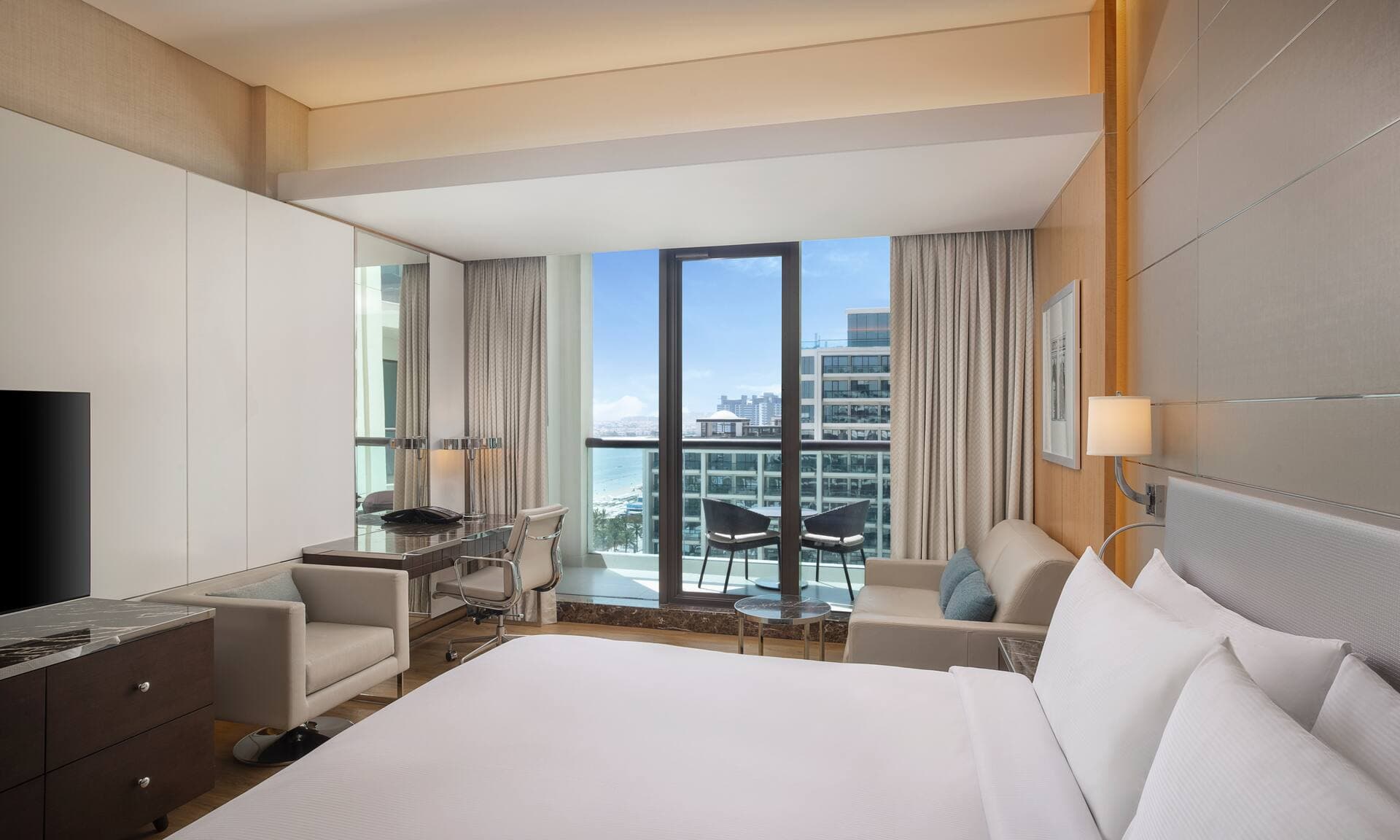 Hilton Dubai Palm Jumeirah
