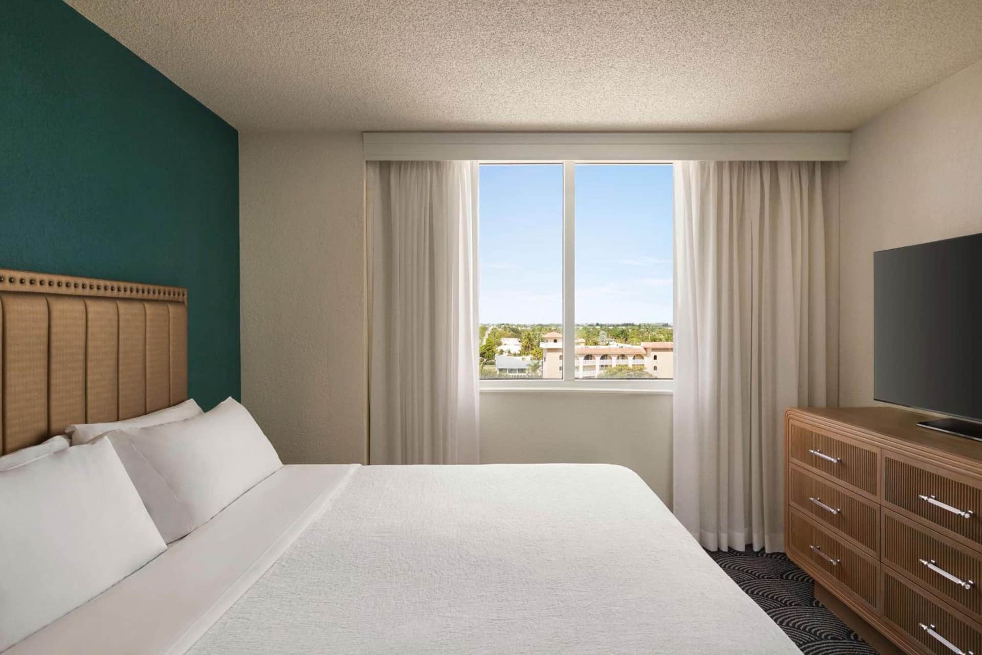 Embassy Suites by Hilton Deerfield Beach Resort & Spa