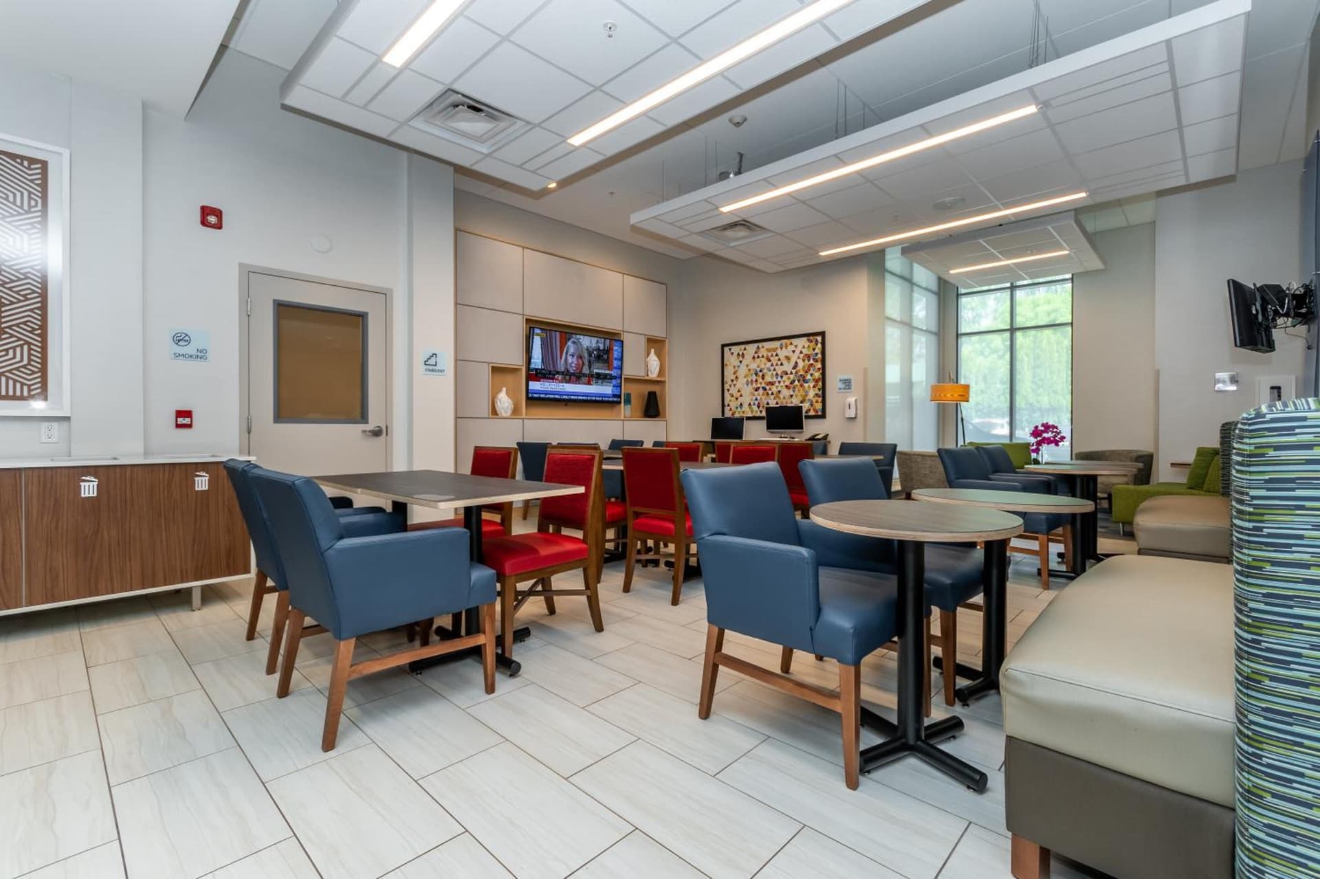 Holiday Inn Express & Suites - Chilliwack East an IHG Hotel