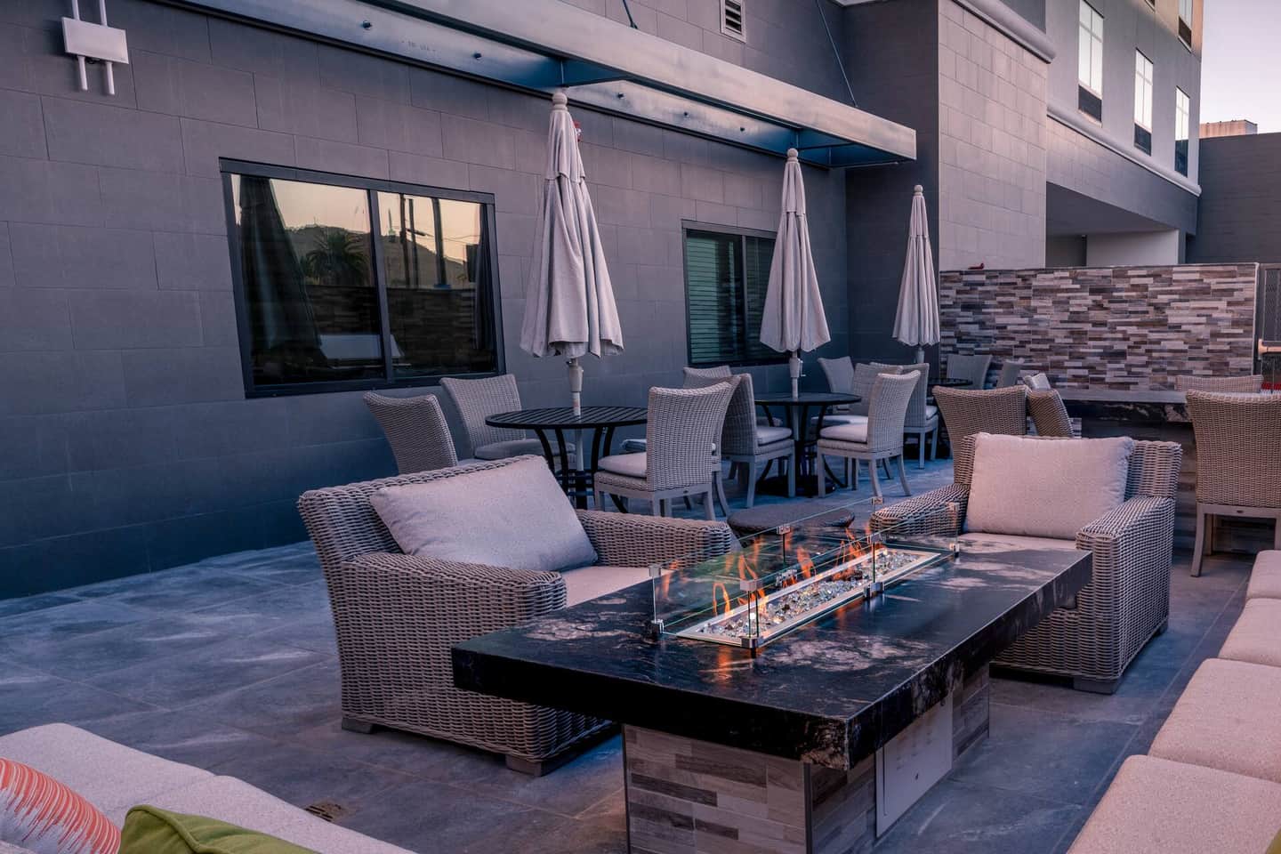 Hampton Inn Riverside Downtown