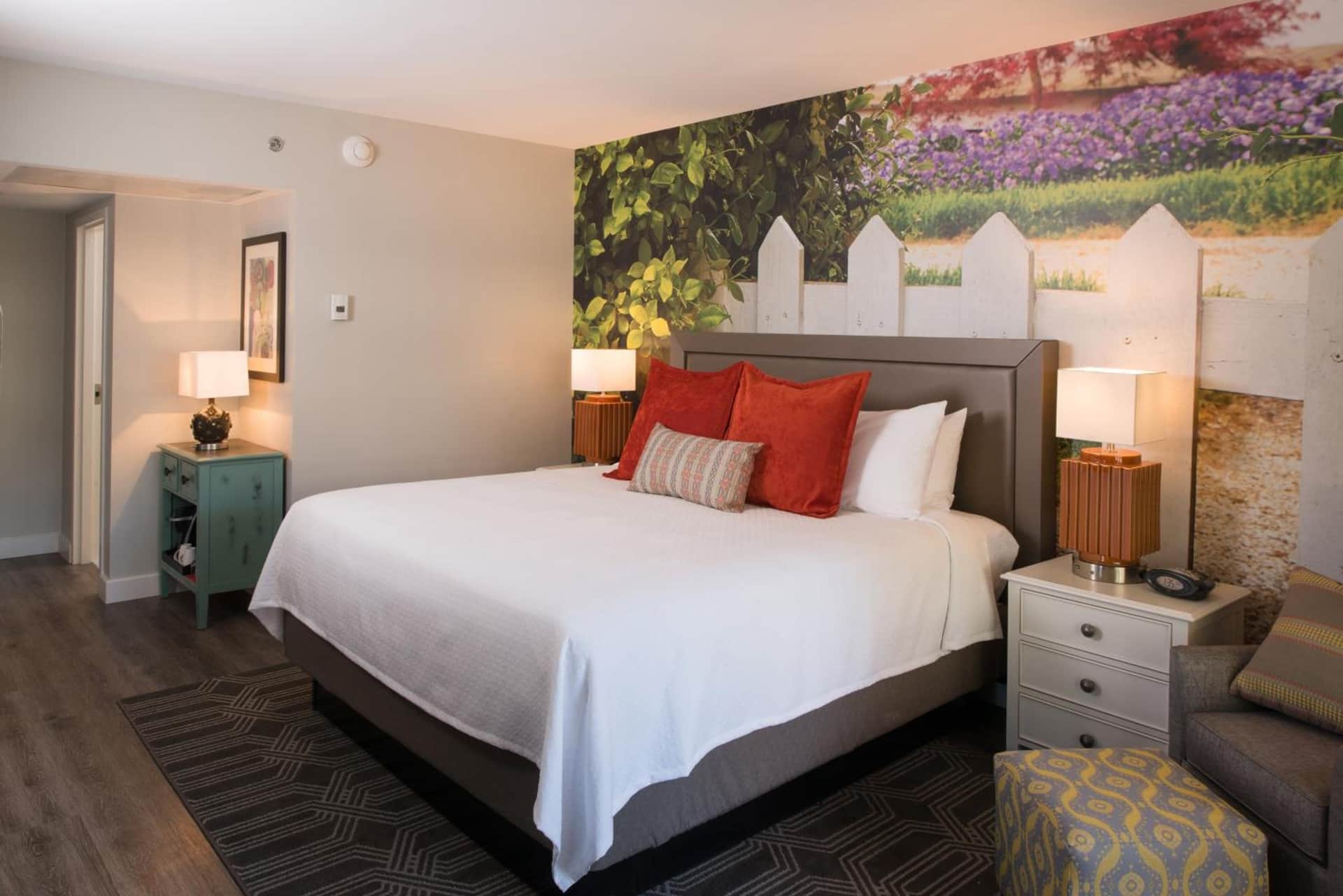 Hotel Indigo Atlanta-Vinings Ballpark Area by IHG