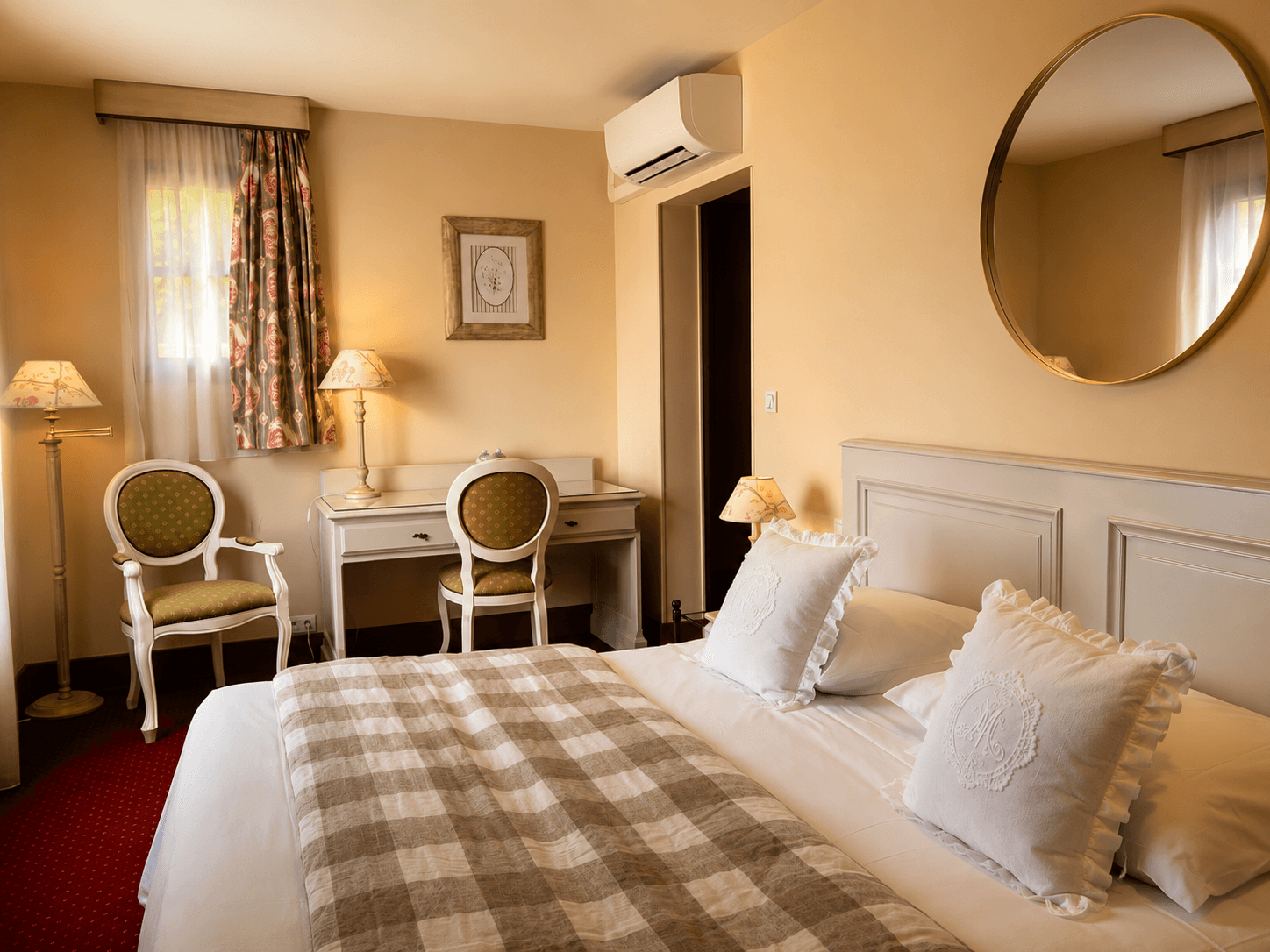 Logis Hôtel - Domaine de l'Orangerie