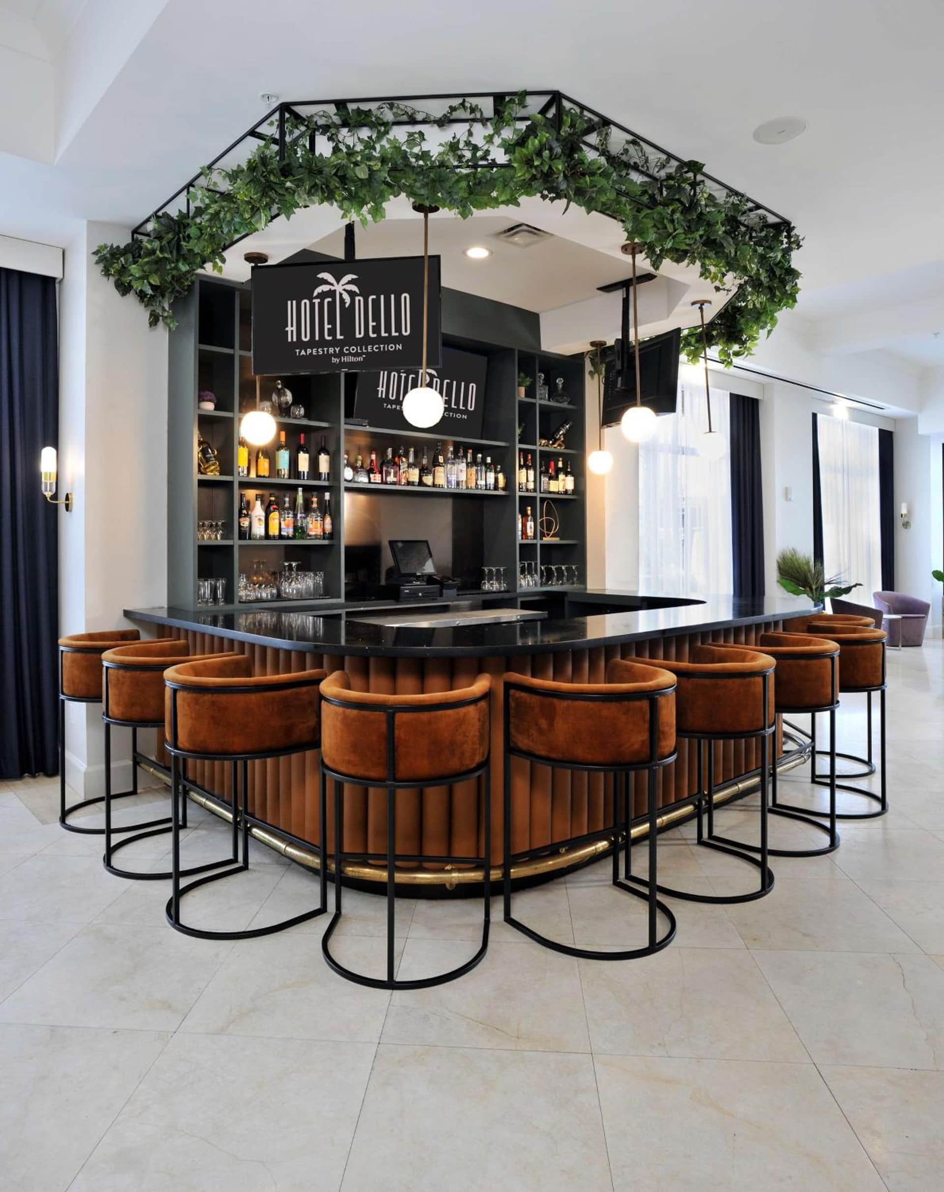 Hotel Dello Ft Lauderdale Airport, Tapestry Collection by Hilton