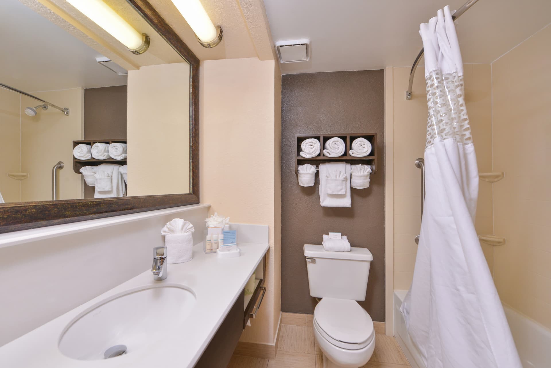 Hampton Inn closest to Universal Orlando
