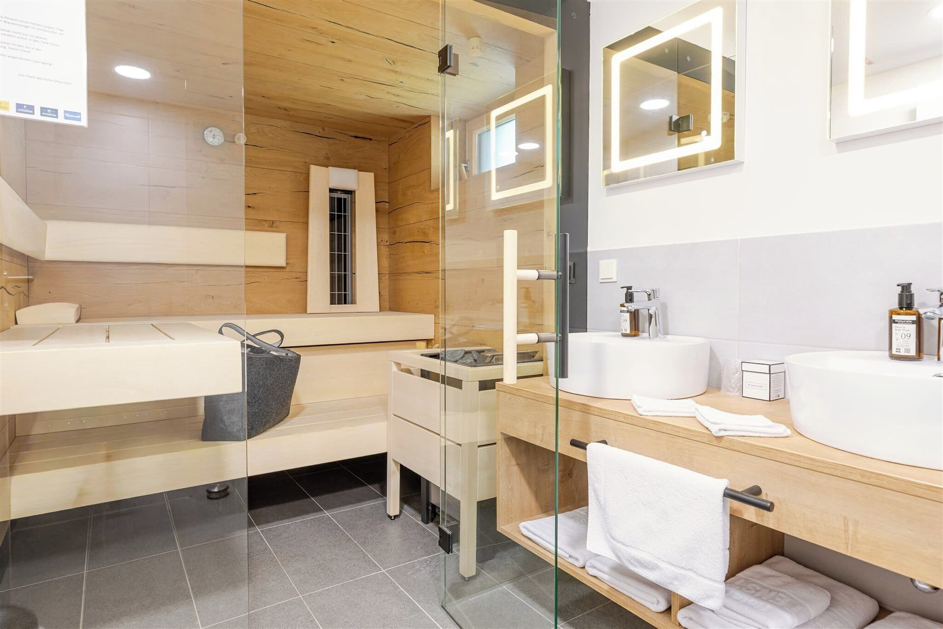 Hotel Ottenstein - Das Wohlfühotel