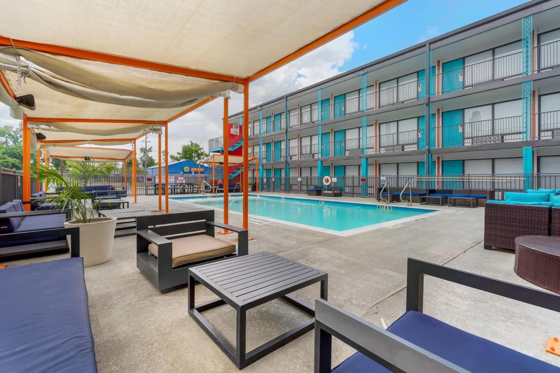 Heights House Hotel, Ascend Hotel Collection