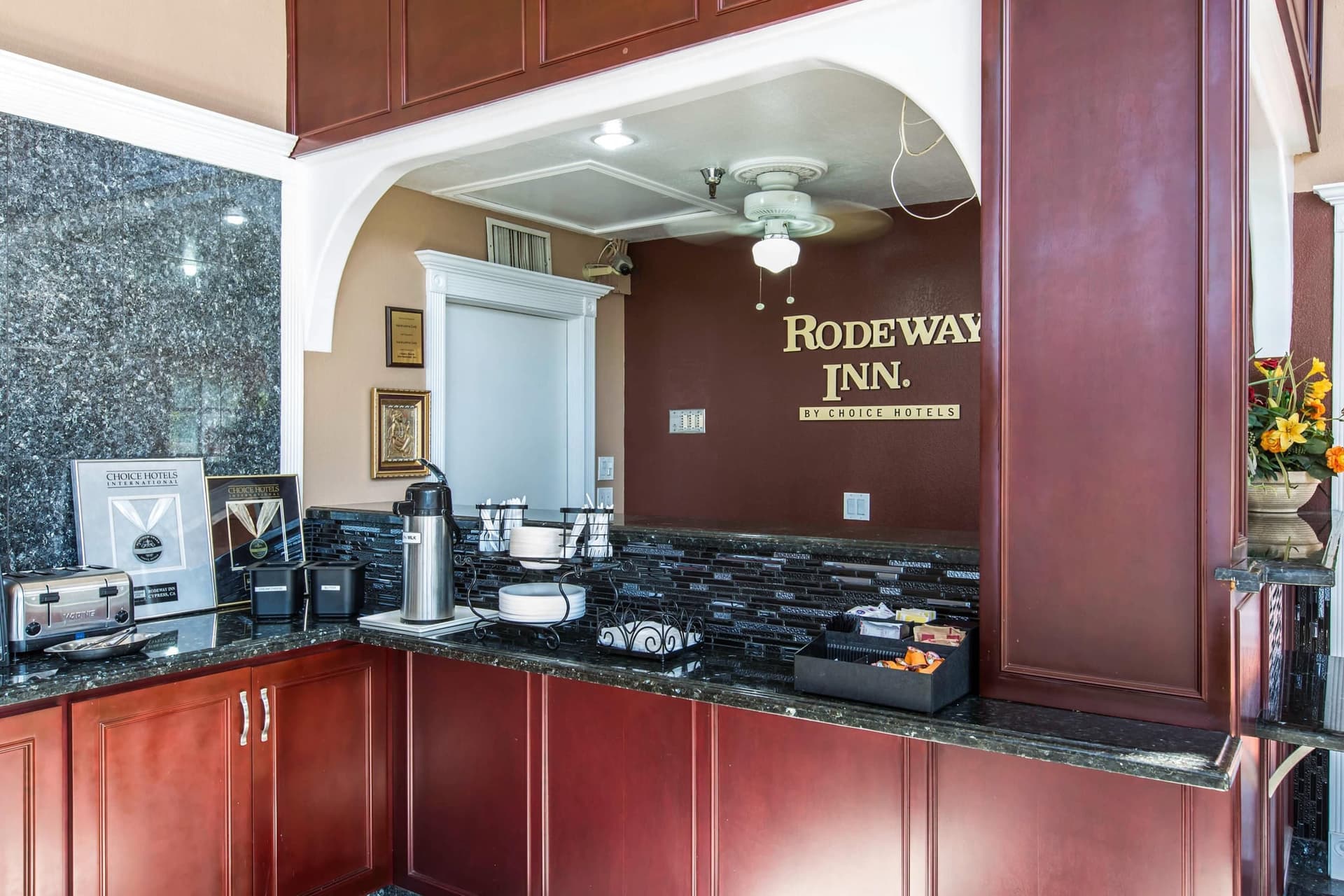 Rodeway Inn Cypress - Buena Park