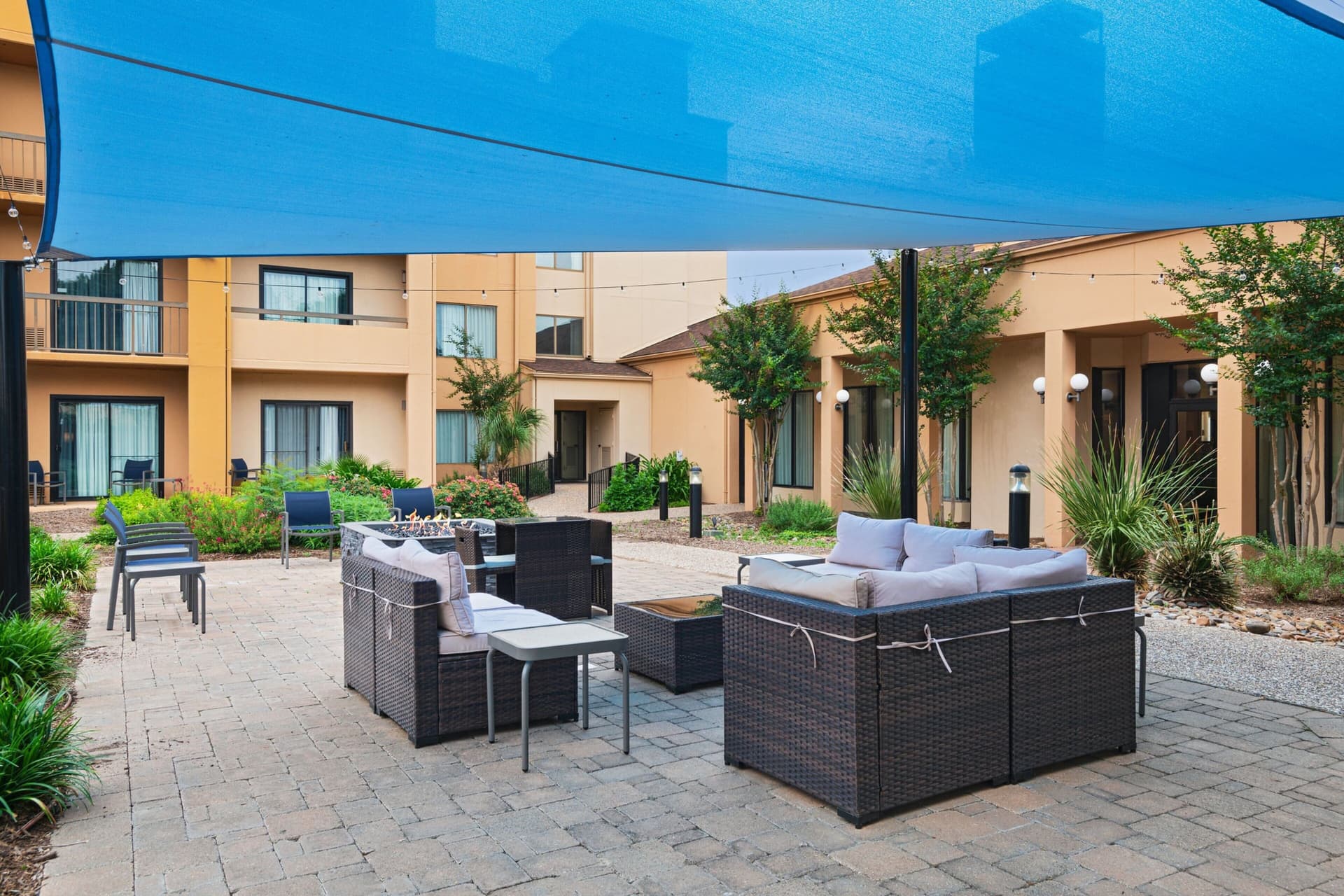 Courtyard by Marriott San Antonio Airport