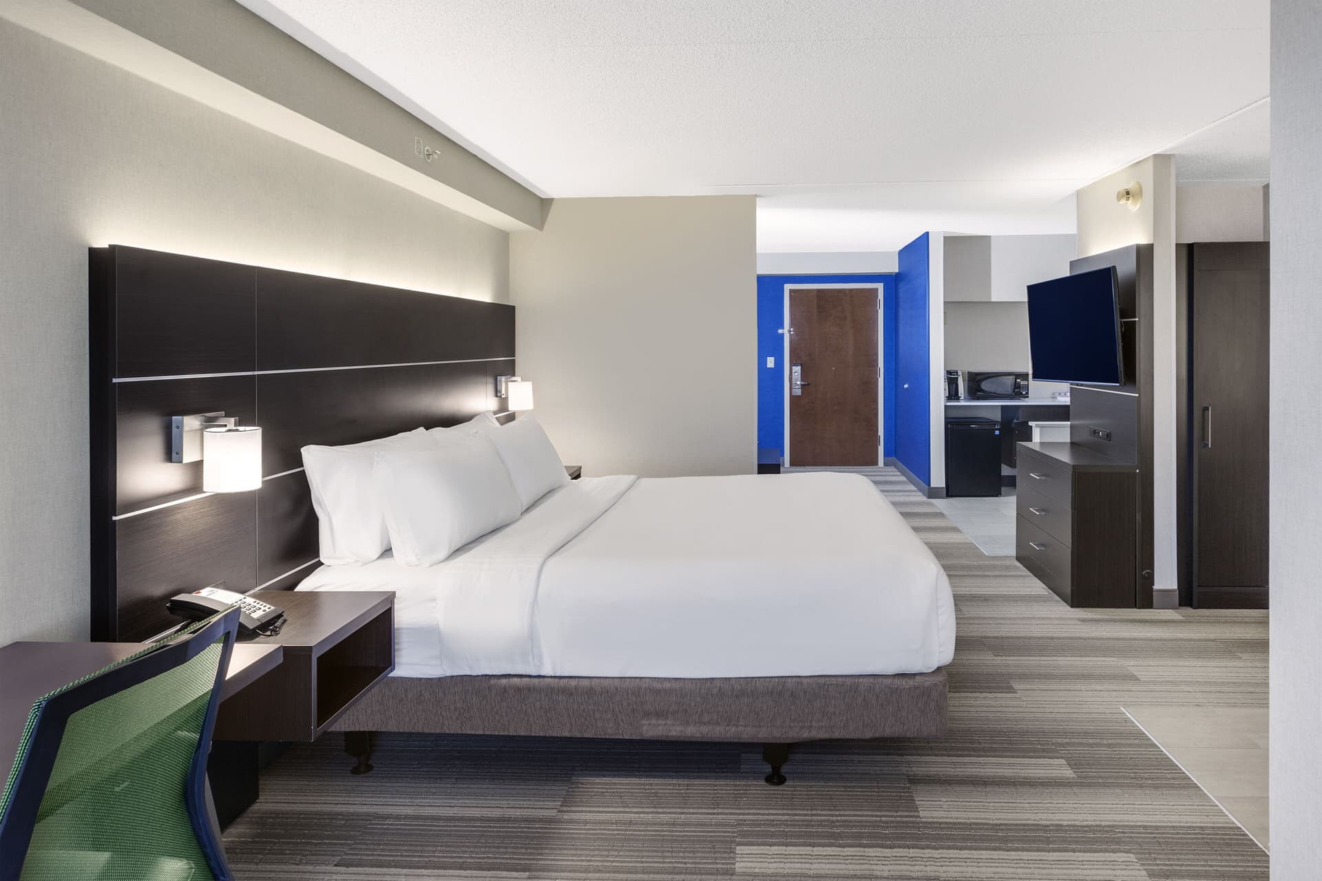 Holiday Inn Express & Suites South Portland