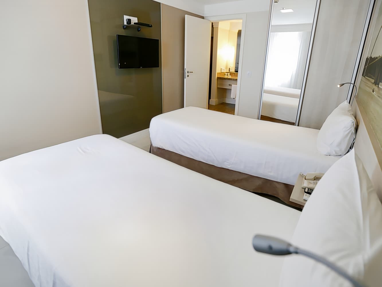 Mercure Brasilia Leader