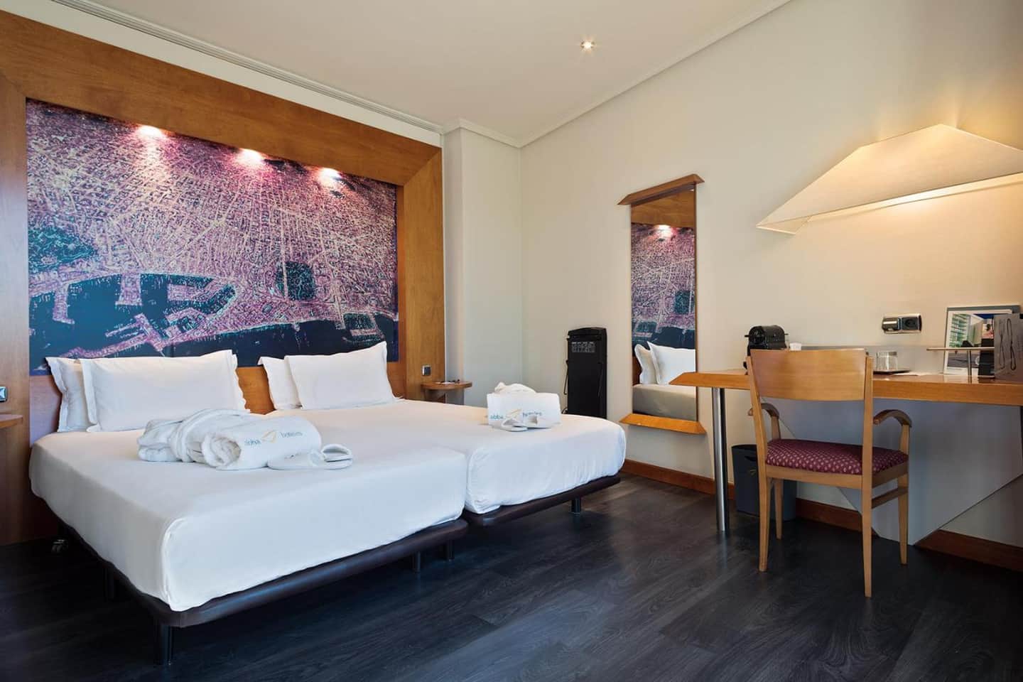 Abba Sants Hotel Sup