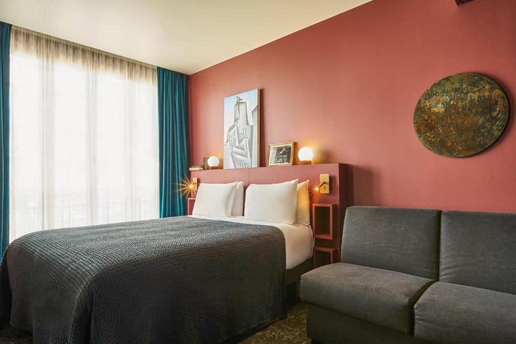 Mercure Paris Tour Eiffel Pont Mirabeau Hotel