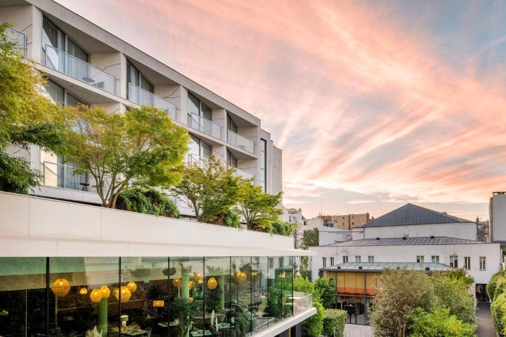 Renaissance Paris Arc De Triomphe