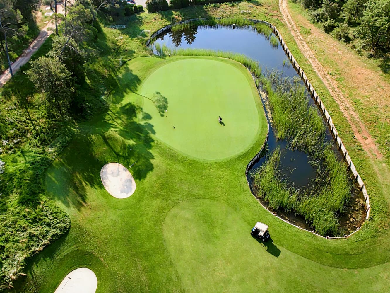 Mercure Brignoles Golf de Barbaroux and Spa