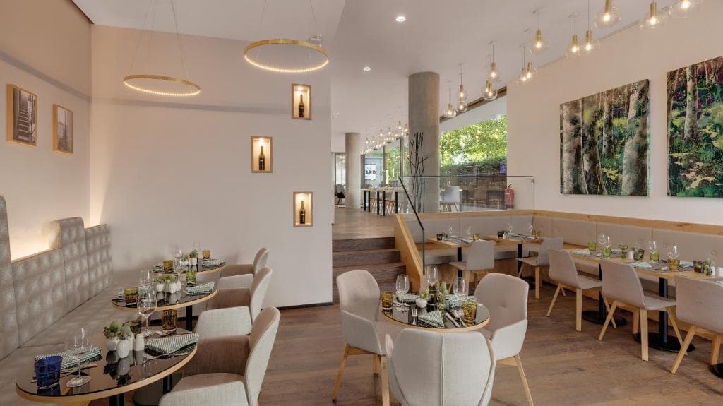 The Yard Hotel