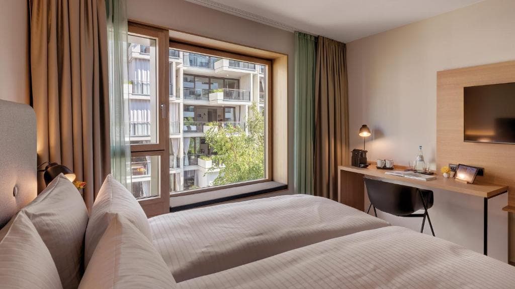 The Yard Hotel