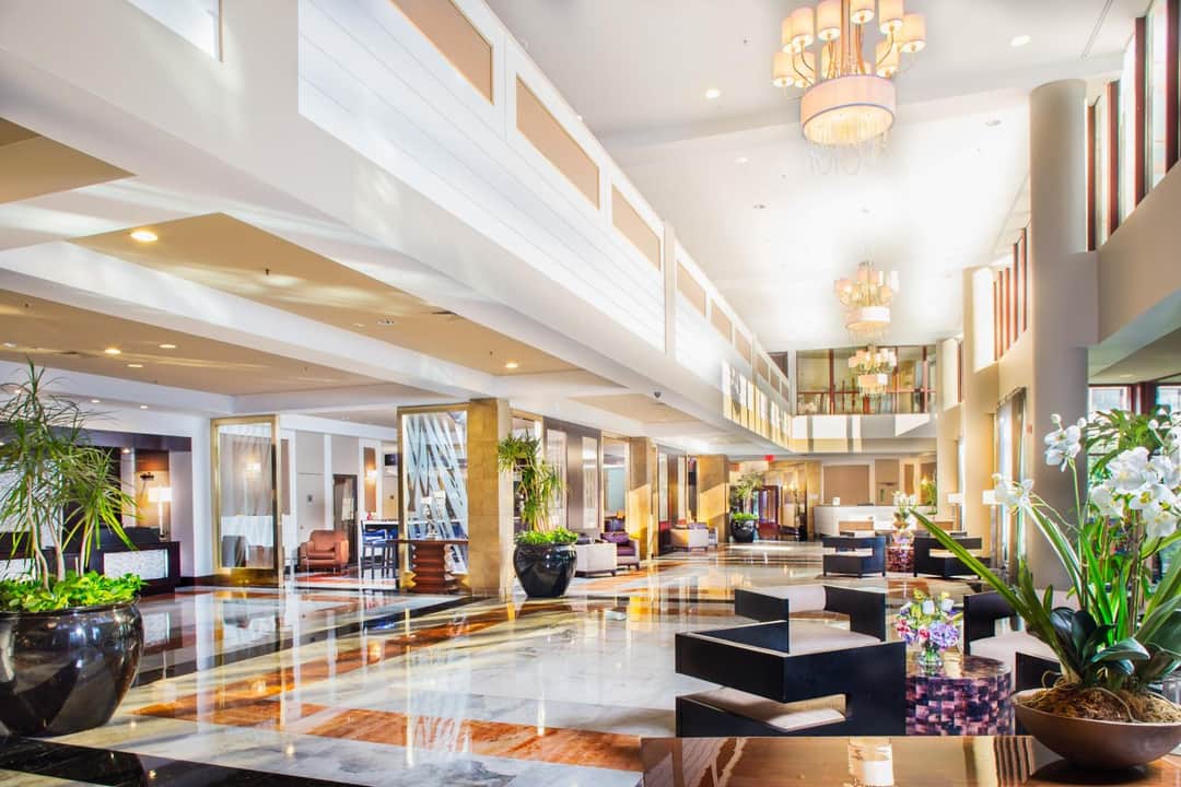 DoubleTree by Hilton New York LaGuardia