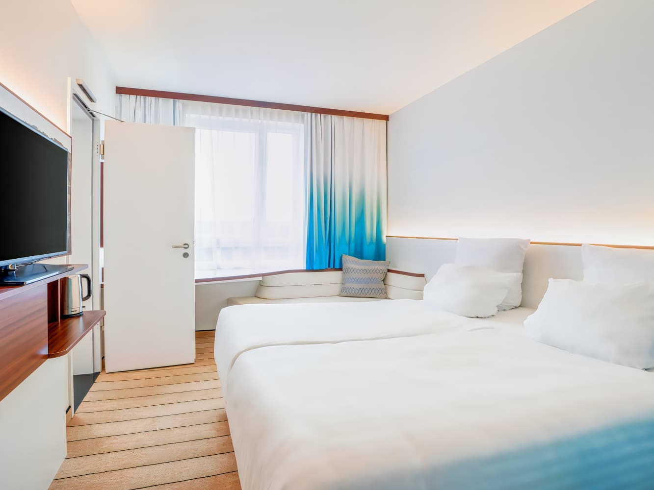 Hey Lou Hotel Frankfurt Airport