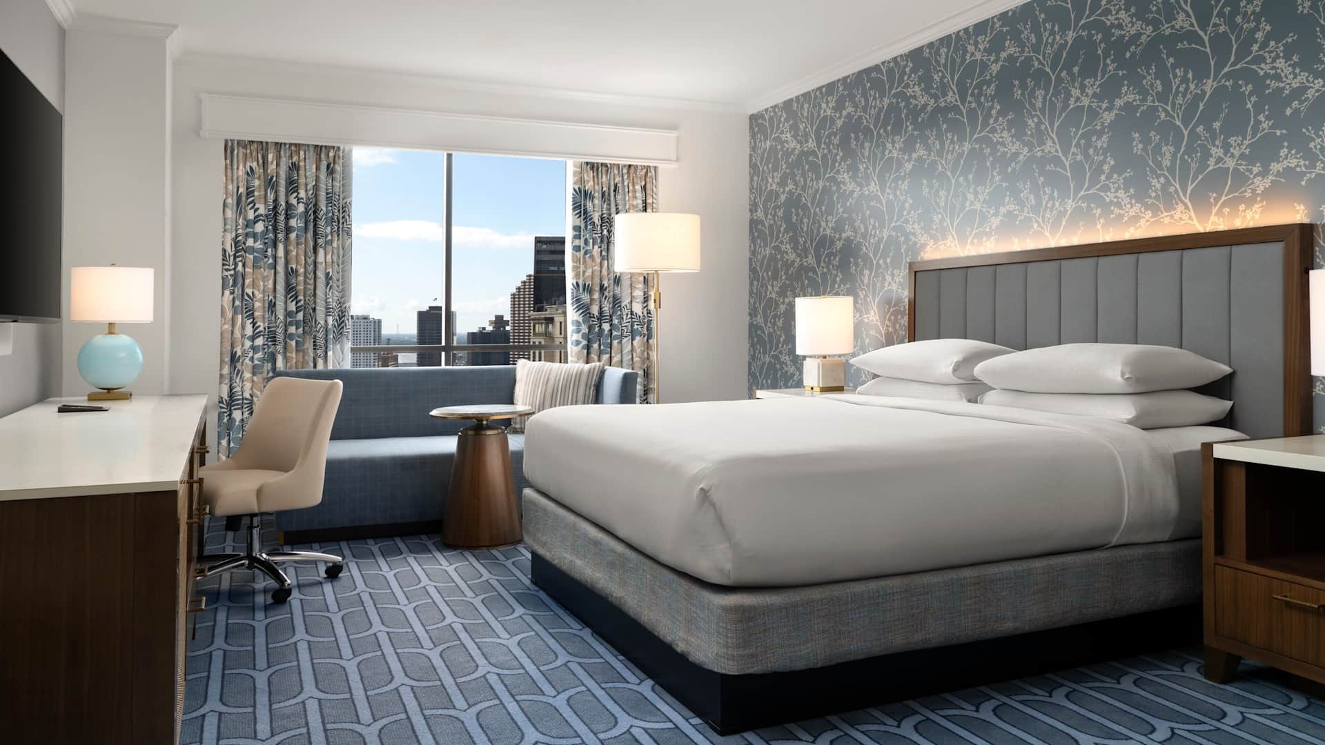 Hilton New Orleans Riverside
